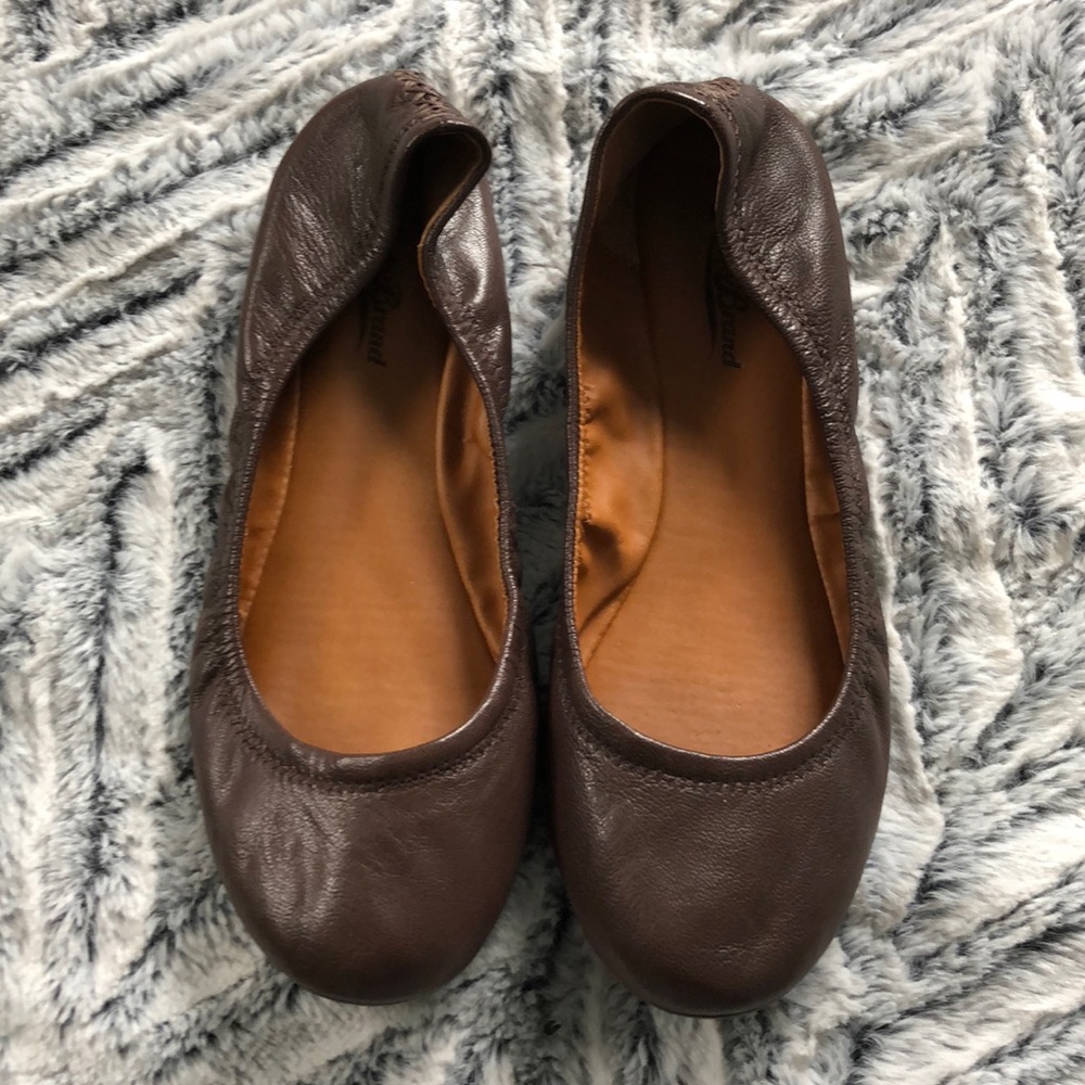 Lucky brand flats